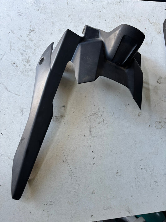 Protège chaîne lèche roue garde boue Yamaha mt07 2014/2020
