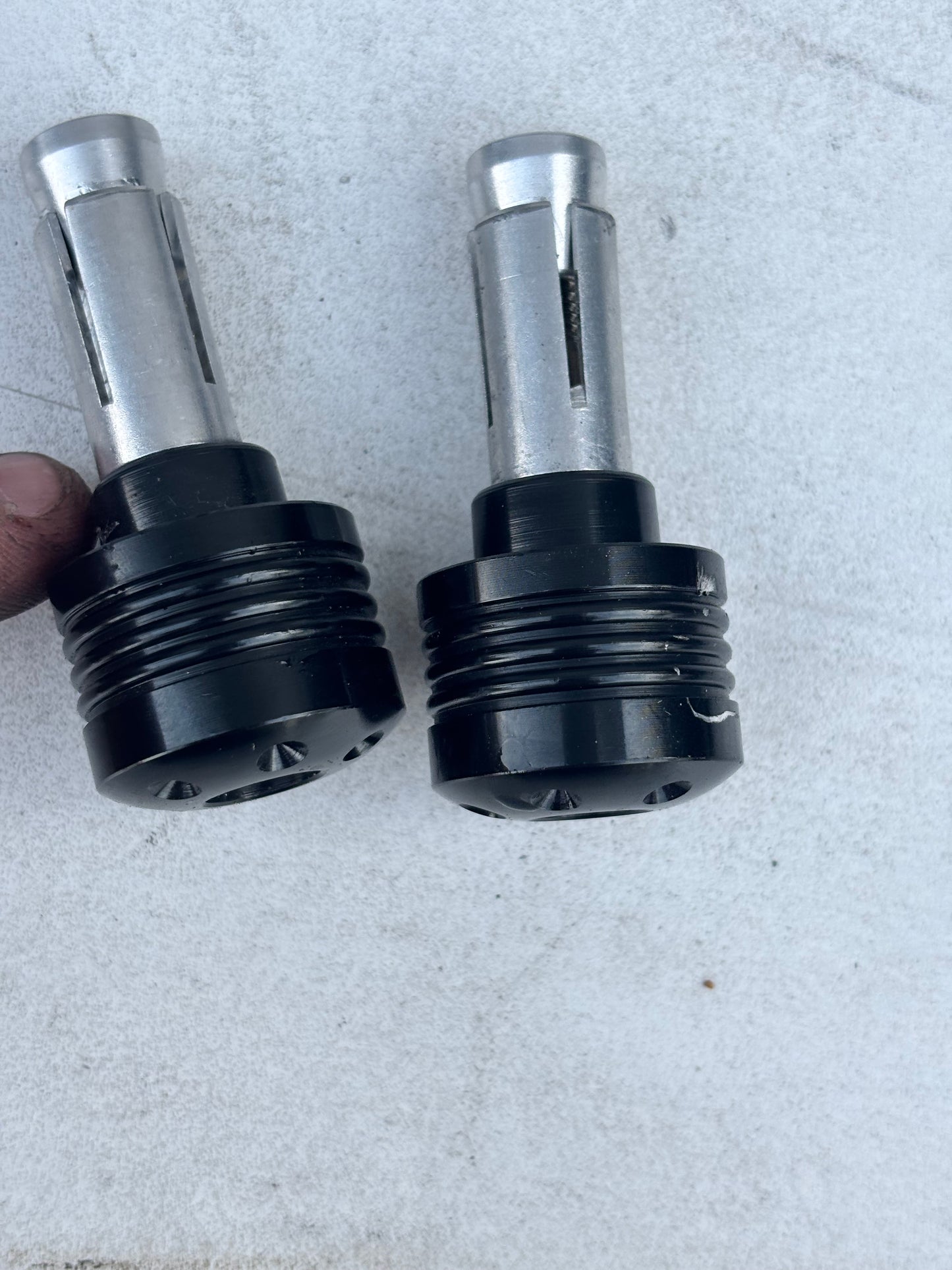 Embouts de guidon Kawasaki Er6F ER6N non origine