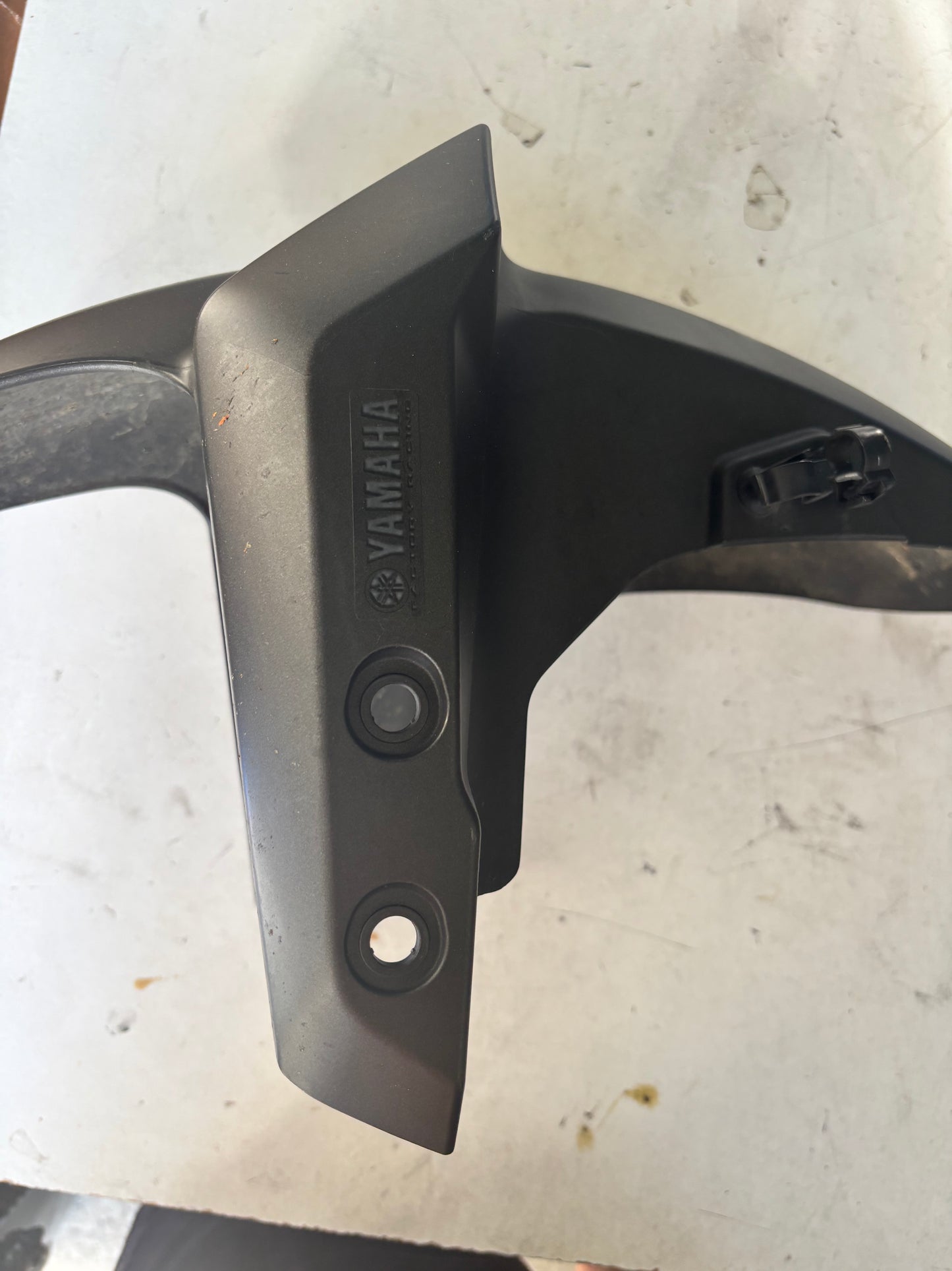 Garde boue avant yamaha mt 09 tracer 2013-2020
