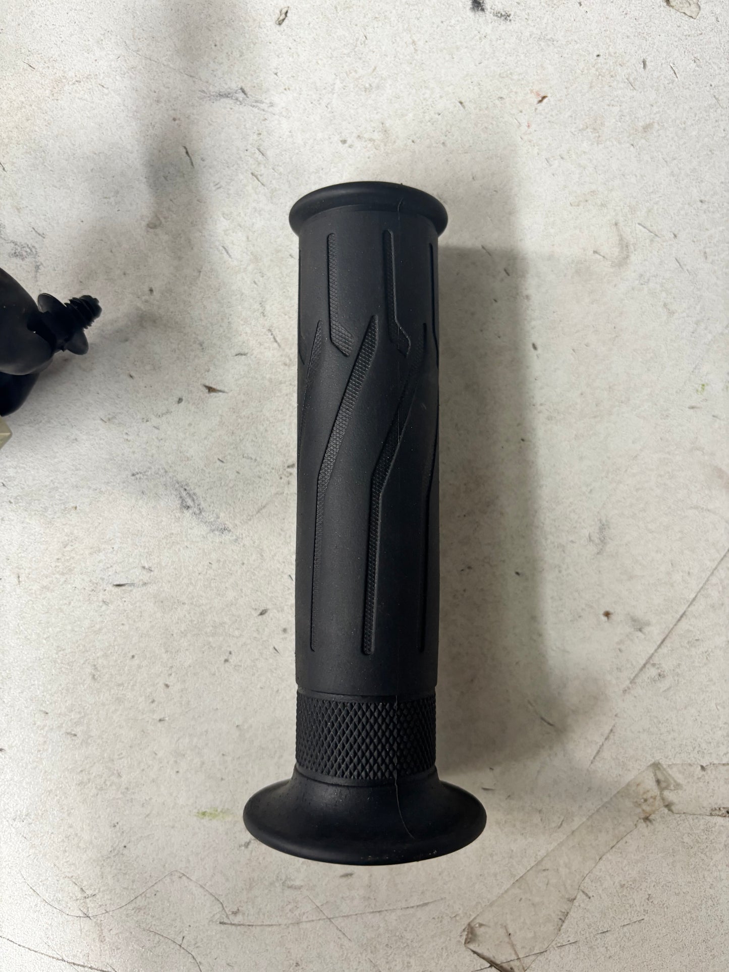 Gummigriff links Yamaha Tenere 700 2019 bis 2024