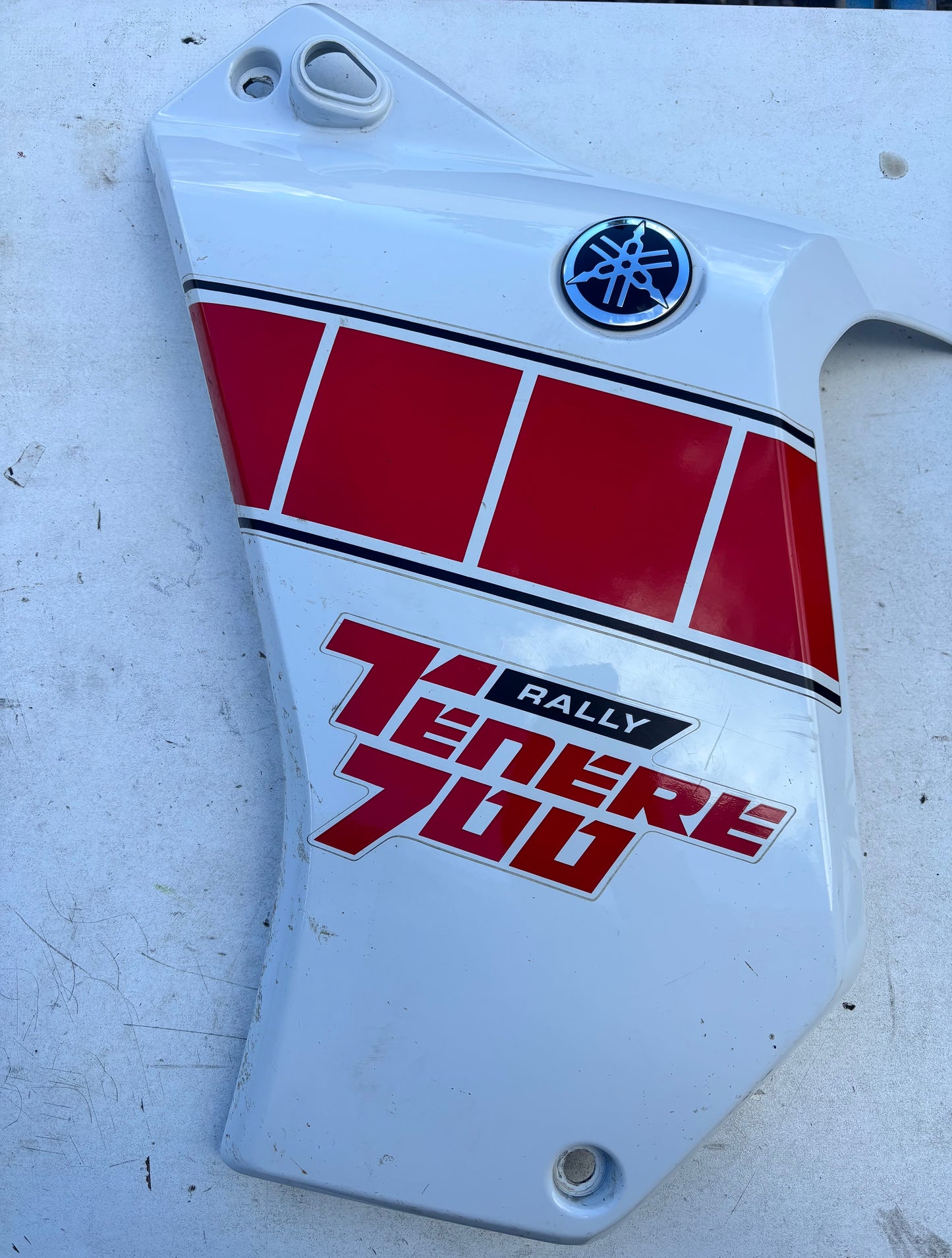 Linke Seitenverkleidung Yamaha Tenere 700 2019 bis 2024 BW3F835U00UJ