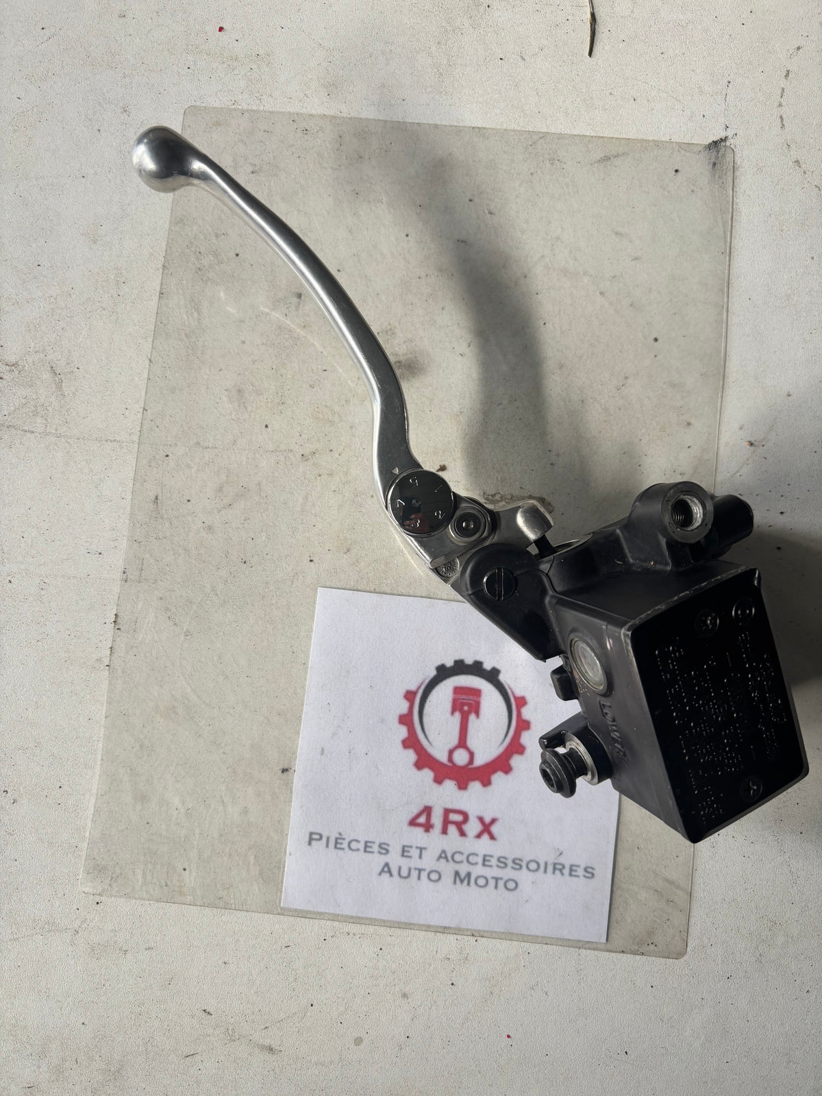 Yamaha MT 07 brake master cylinder and lever