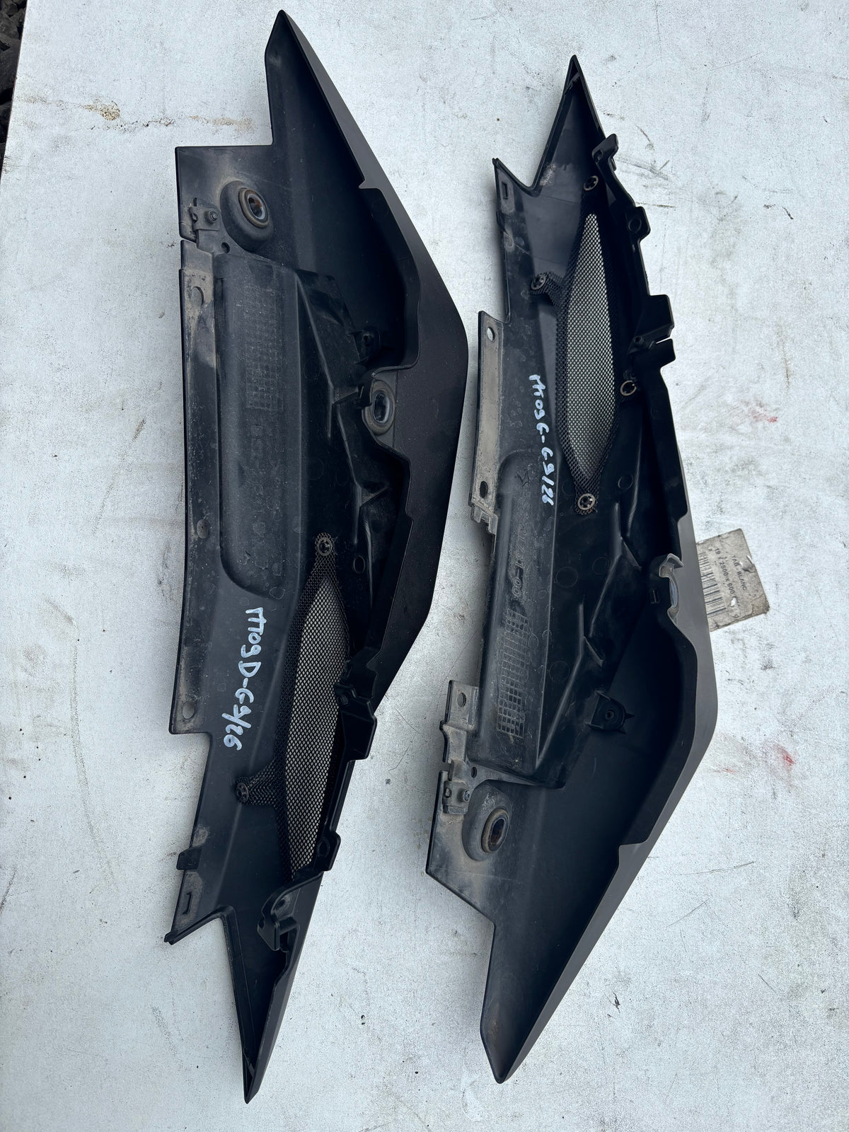 Carénage coque arrière droit et gauche Yamaha mt09 2017/2020