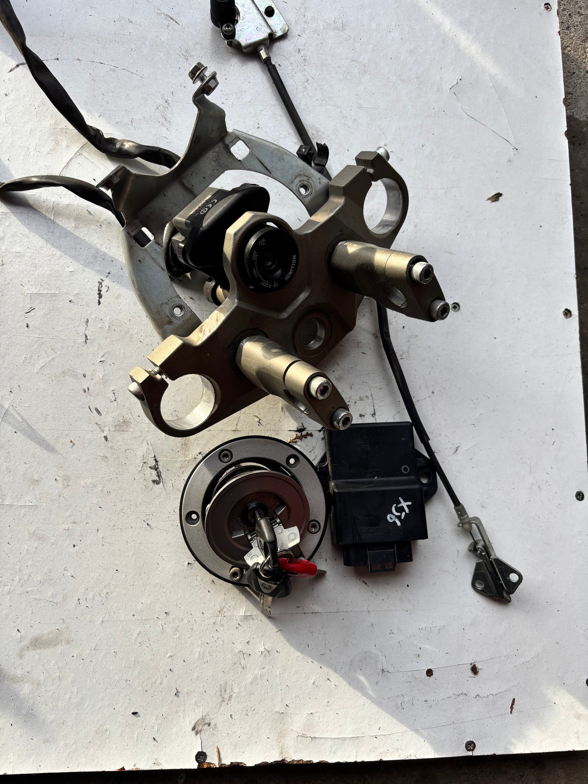 Kit serrure démarrage Yamaha Xj6 2009 à 2016