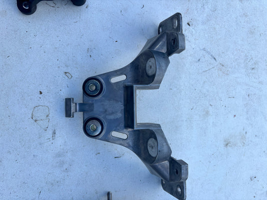 Platine Support réservoir selle yamaha Tenere 700 2019 à 2024 BW3241050100