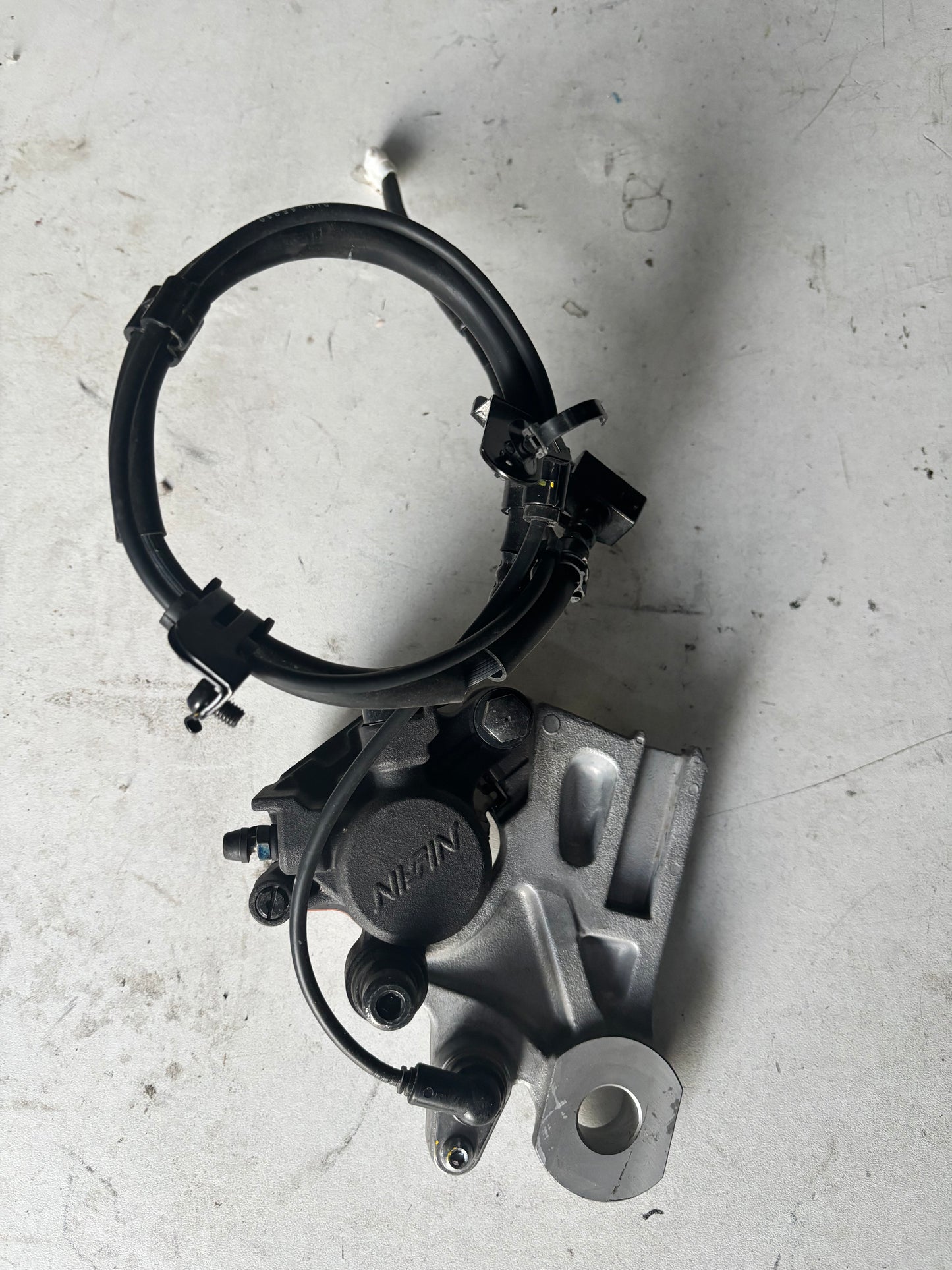 Étrier capteur abs arrière  yamaha mt 07 mt07 2025