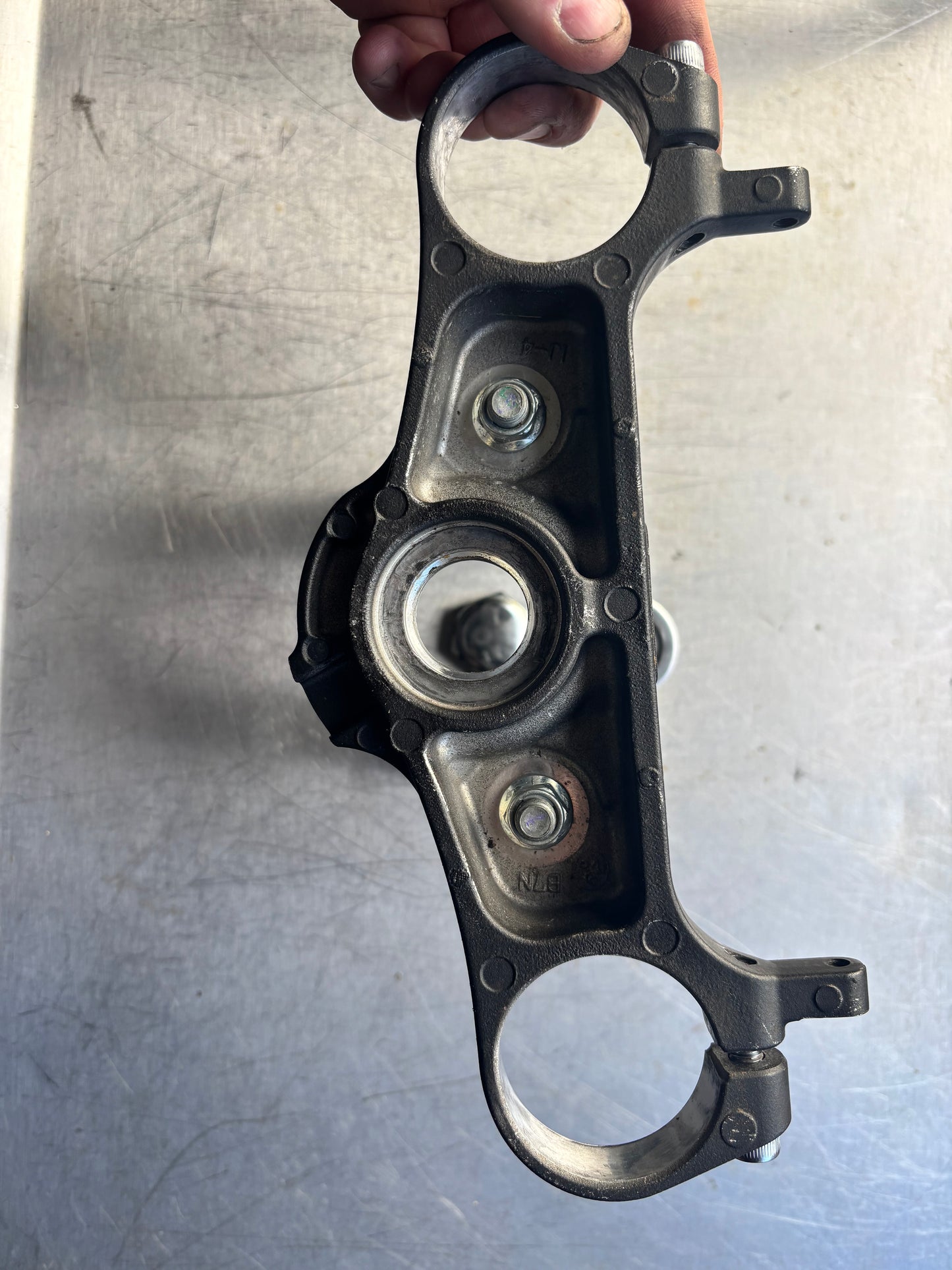 Té de fourche supérieur pontet yamaha mt 09 2021-2024 B7N-23435-00