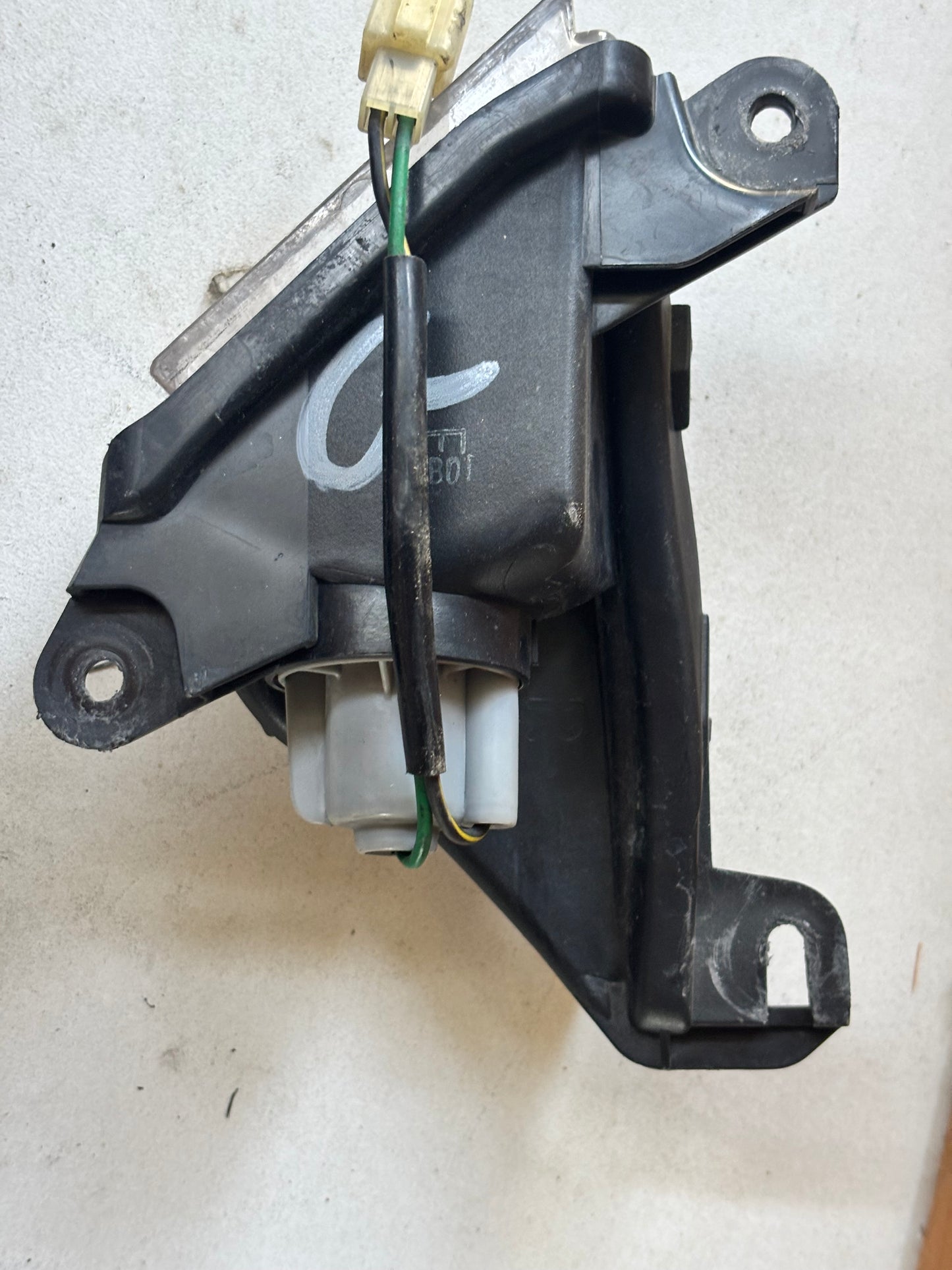 Clignotant gauche  Kawasaki zx6r 2009/2012