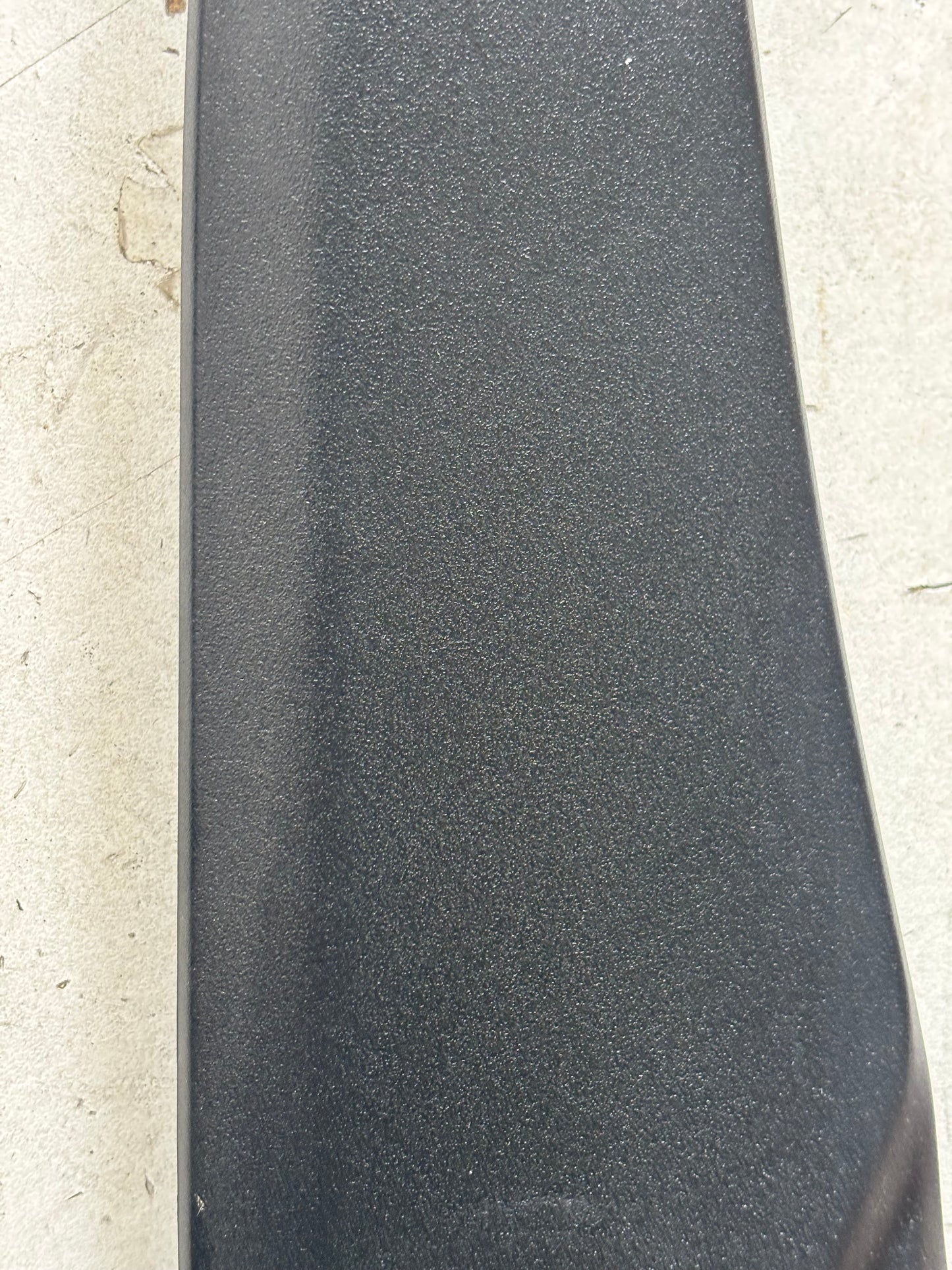 Carénage latéral droit protection réservoir  sous selle Kawasaki Er6n er6f 2005/2008