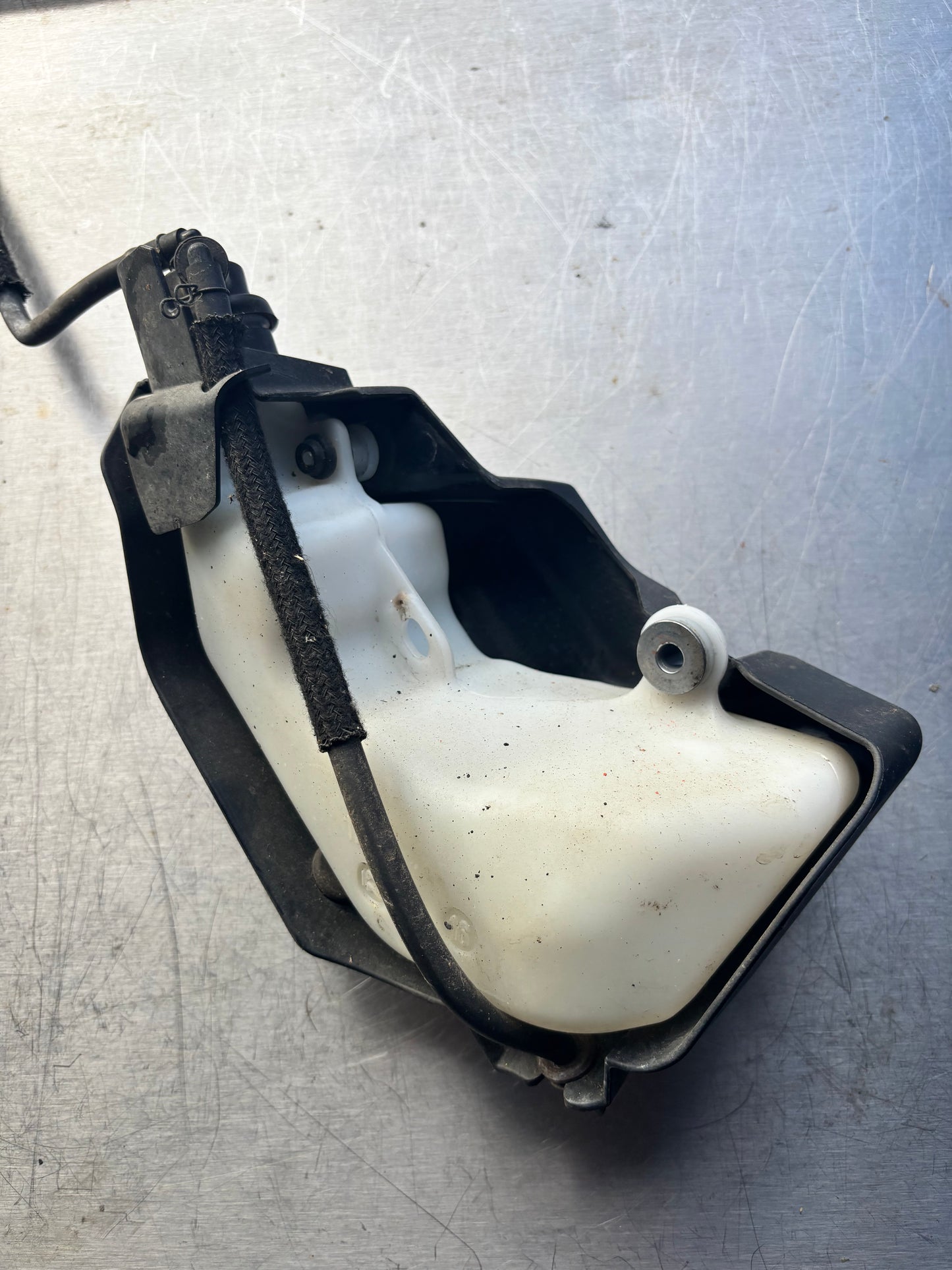 Bocal liquide yamaha mt 09 2021-2024