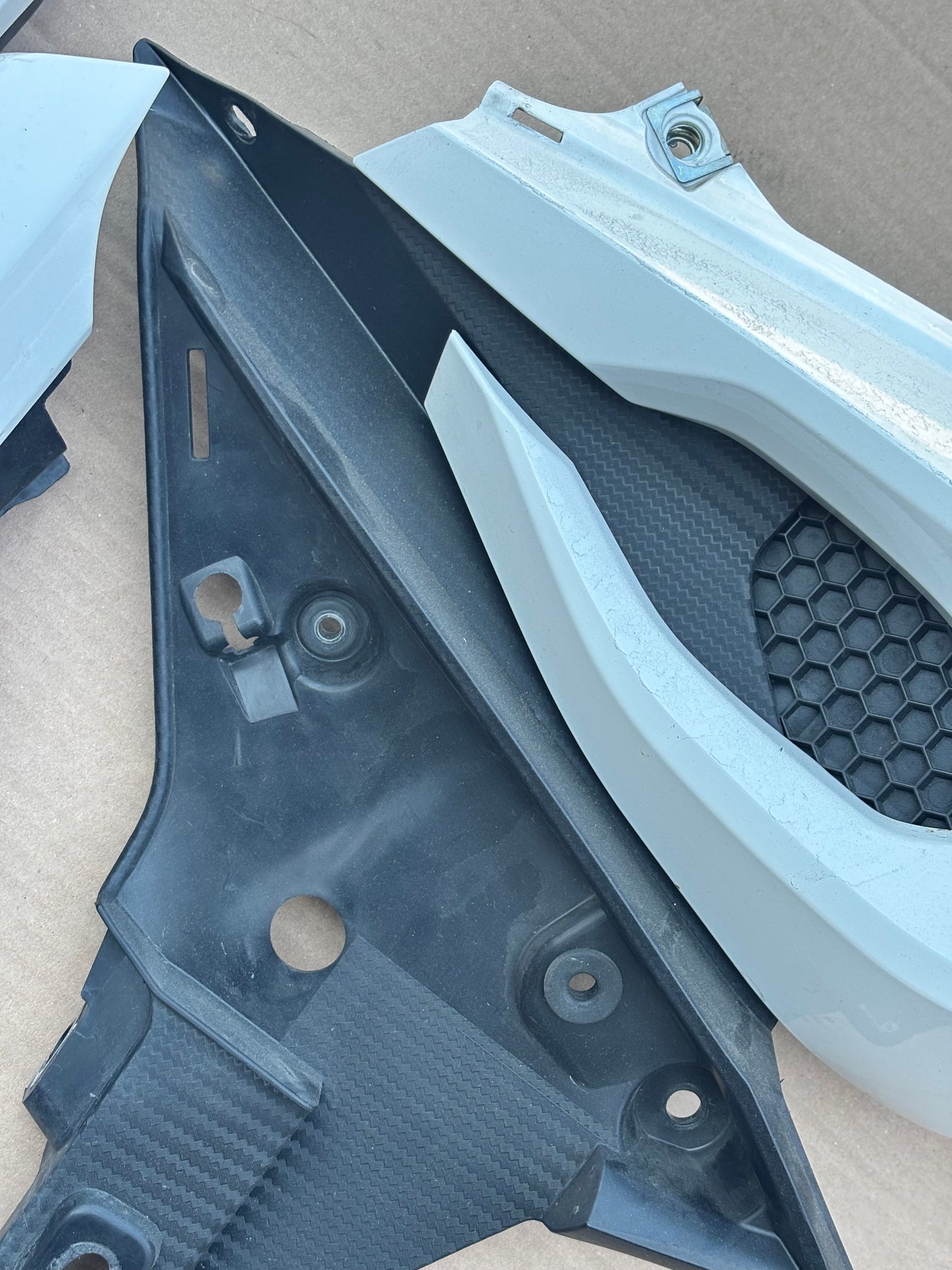 Kit carénage  yamaha tracer 900 2015/2017