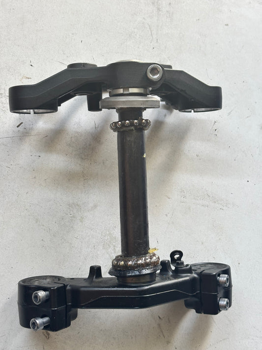 Té de fourche supérieur et inférieur yamaha mt07 2014 à 2020