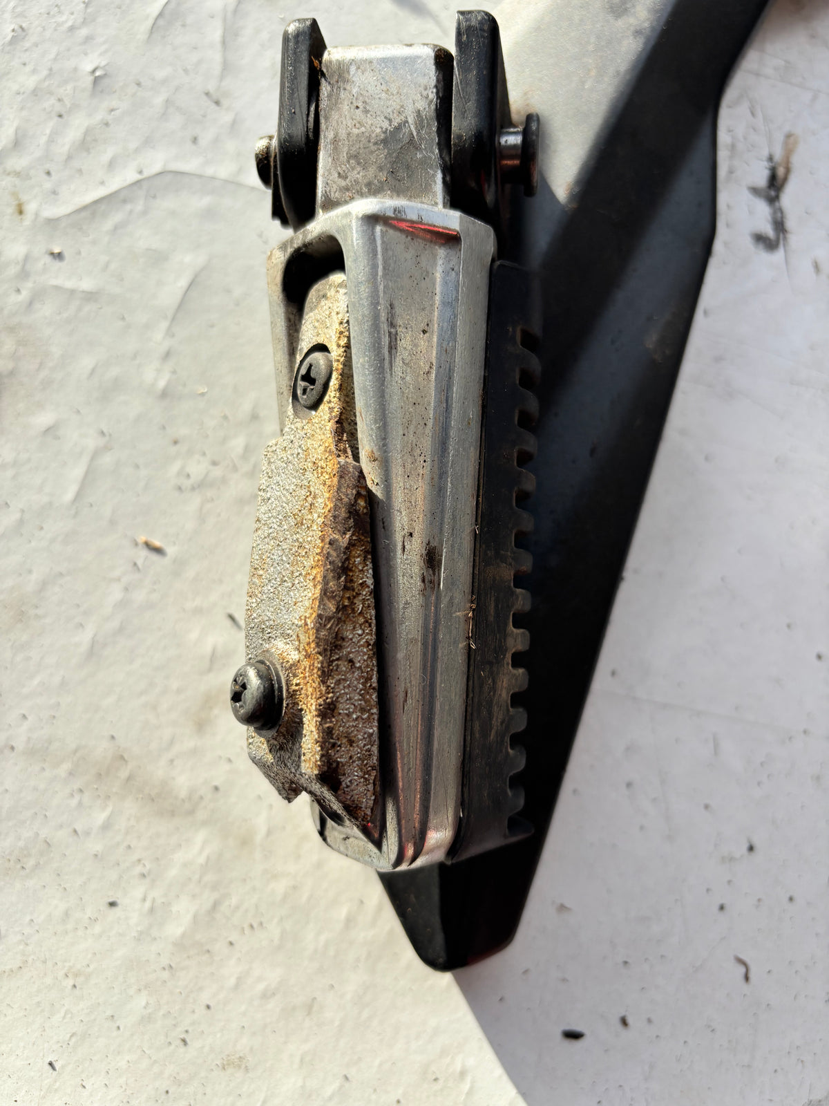 Platine repose pied selecteur gauche Yamaha Xj6 2009 à 2016
