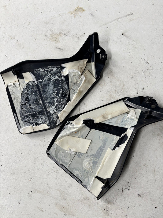 Yamaha MT09 Right Side Tank Protection Pad
