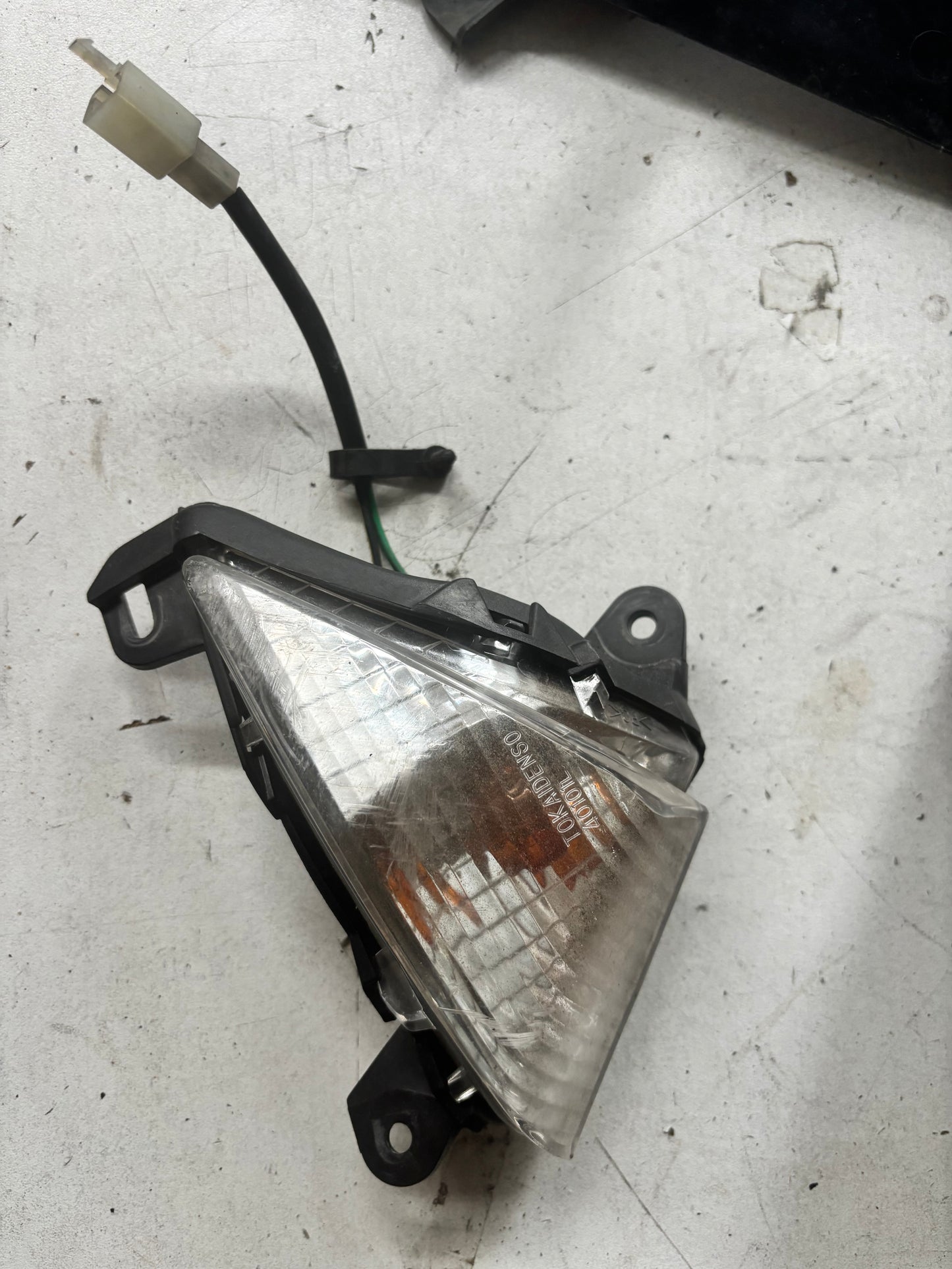 Clignotant gauche  Kawasaki Er6F 2005/2008