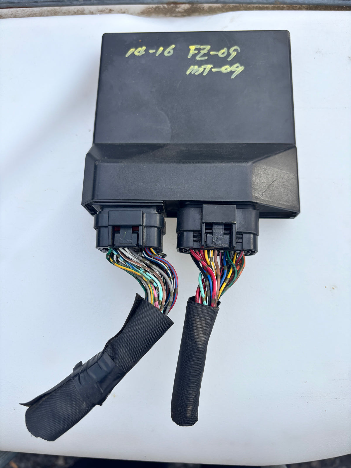 CDI ecu yamaha mt 09 2013-2016