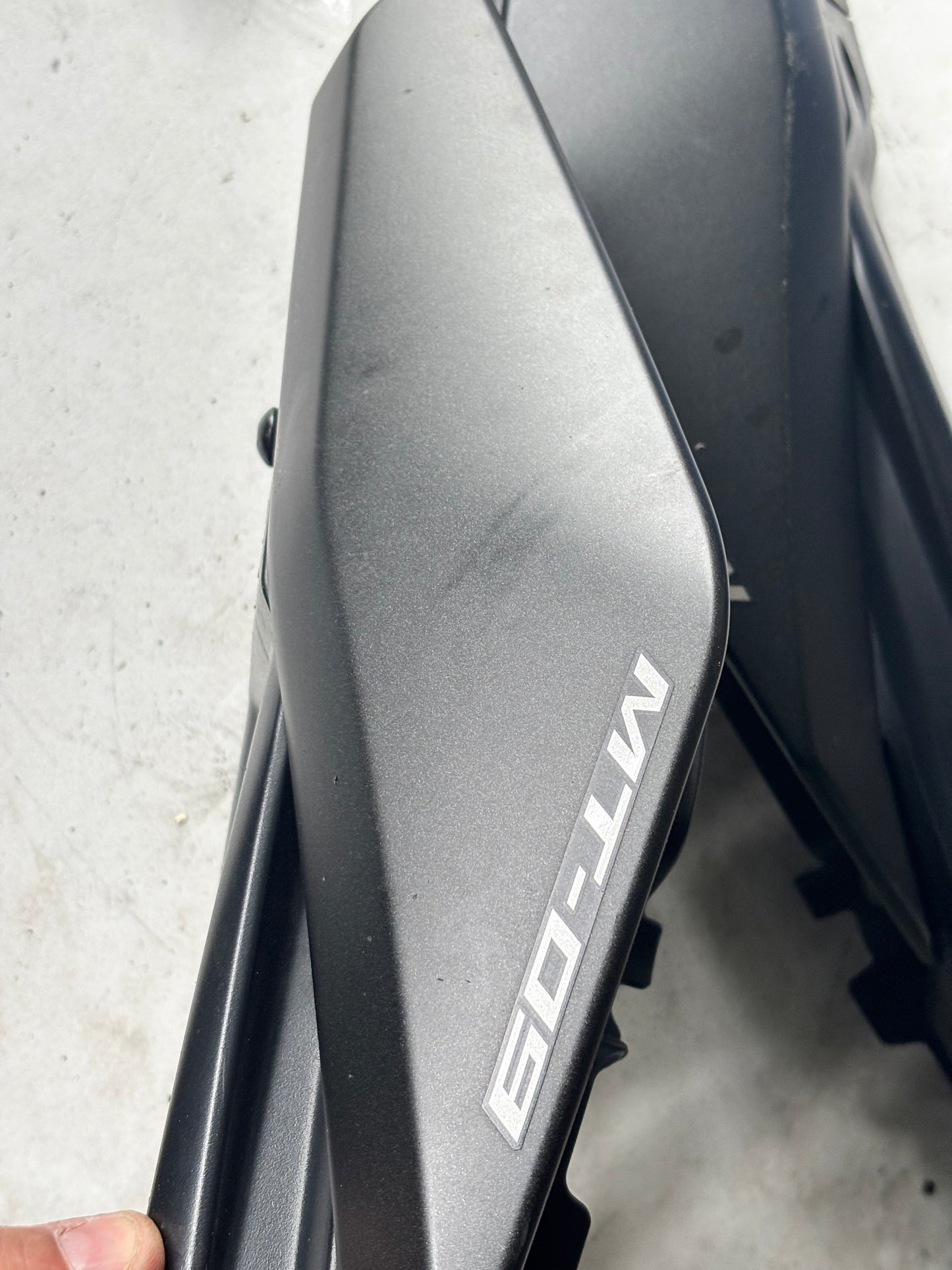 Right and left rear fairing Yamaha mt09 2017/2020