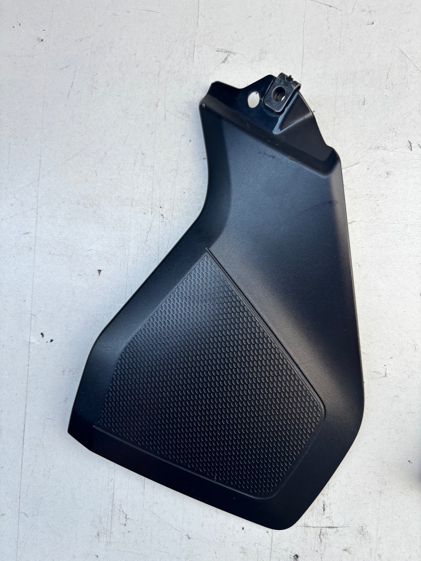 Pad protection réservoir latéral gauche Yamaha mt09 mt-09 2013/2020