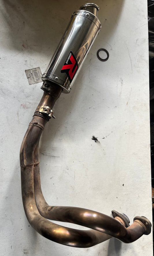 Ligne échappement origine avec silencieux dominator Kawasaki Er6n er6f 2005/2011
