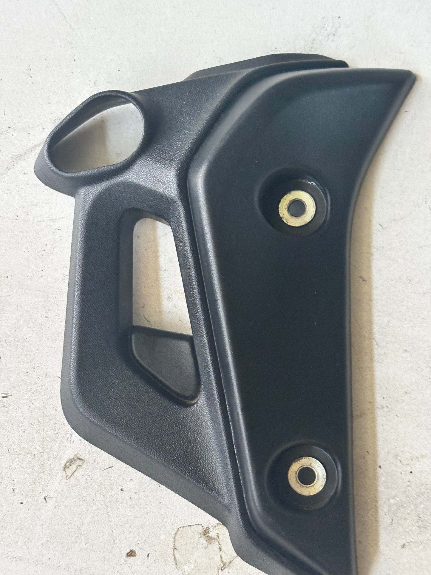 Écope radiateur support clignotant Yamaha mt07 2021/2024 droite