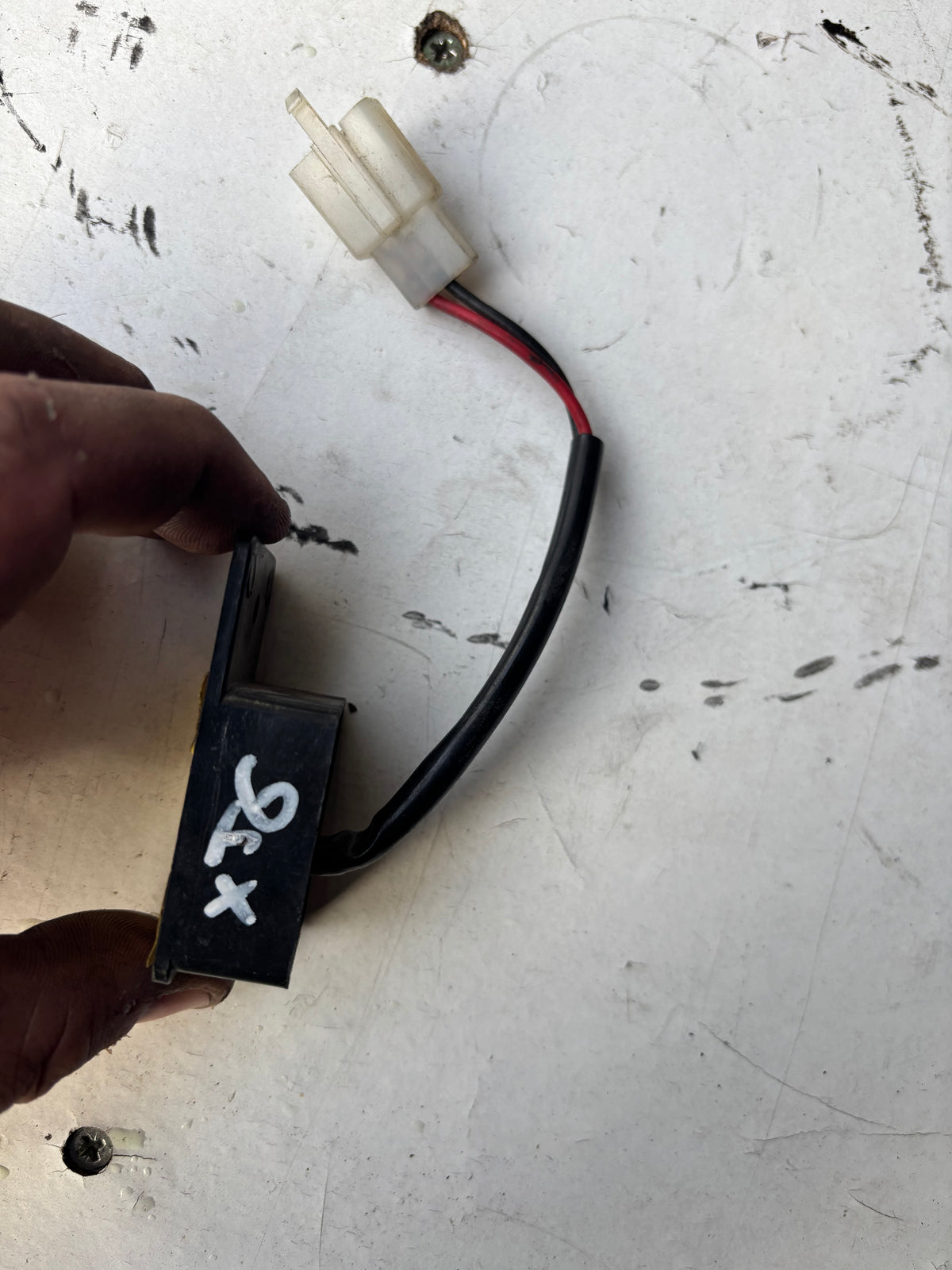 Relai centrale clignotant led  Yamaha Xj6 2009 à 2016