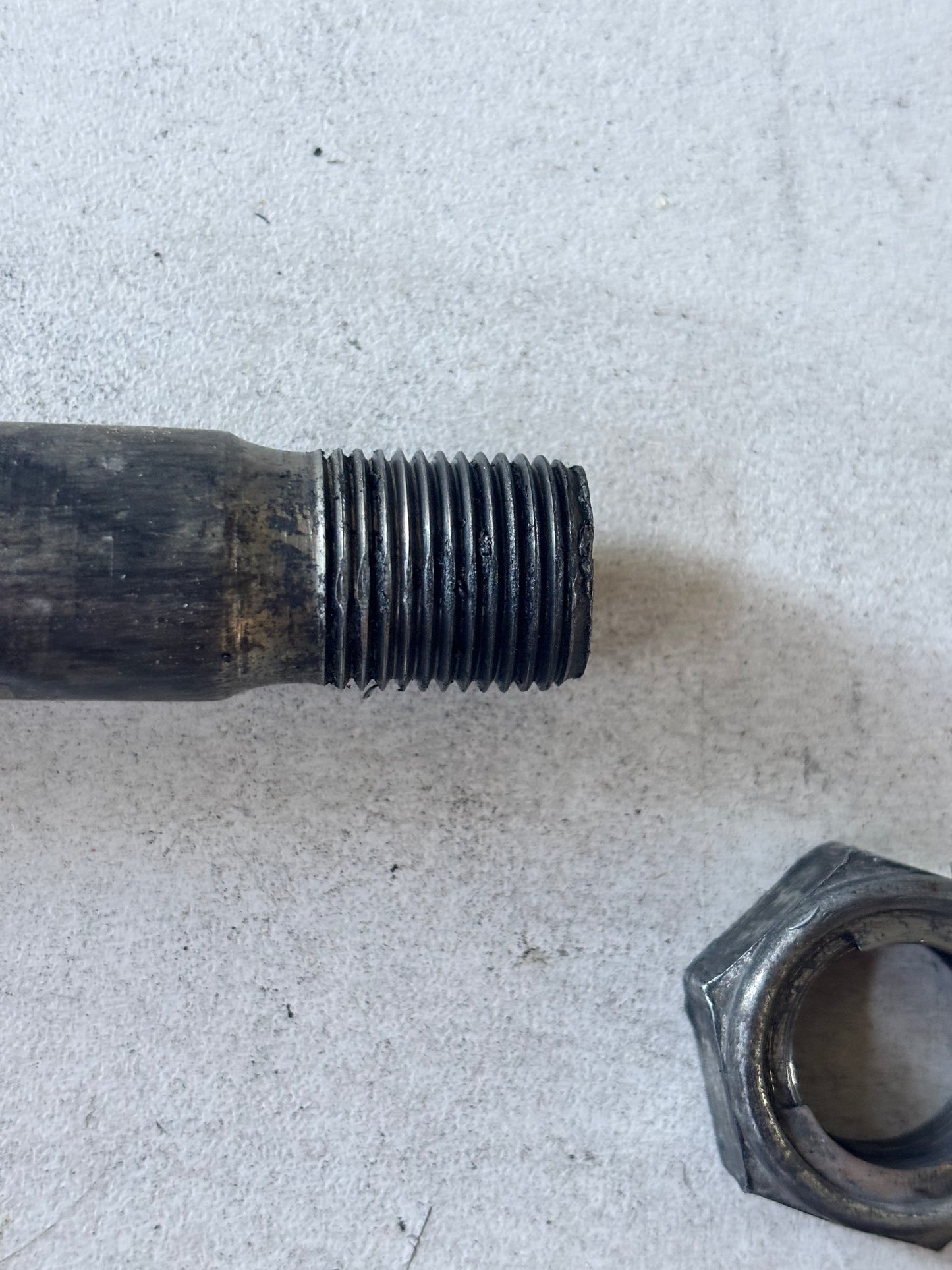 Axe roue arrière Yamaha mt-07 mt07 2014/2024