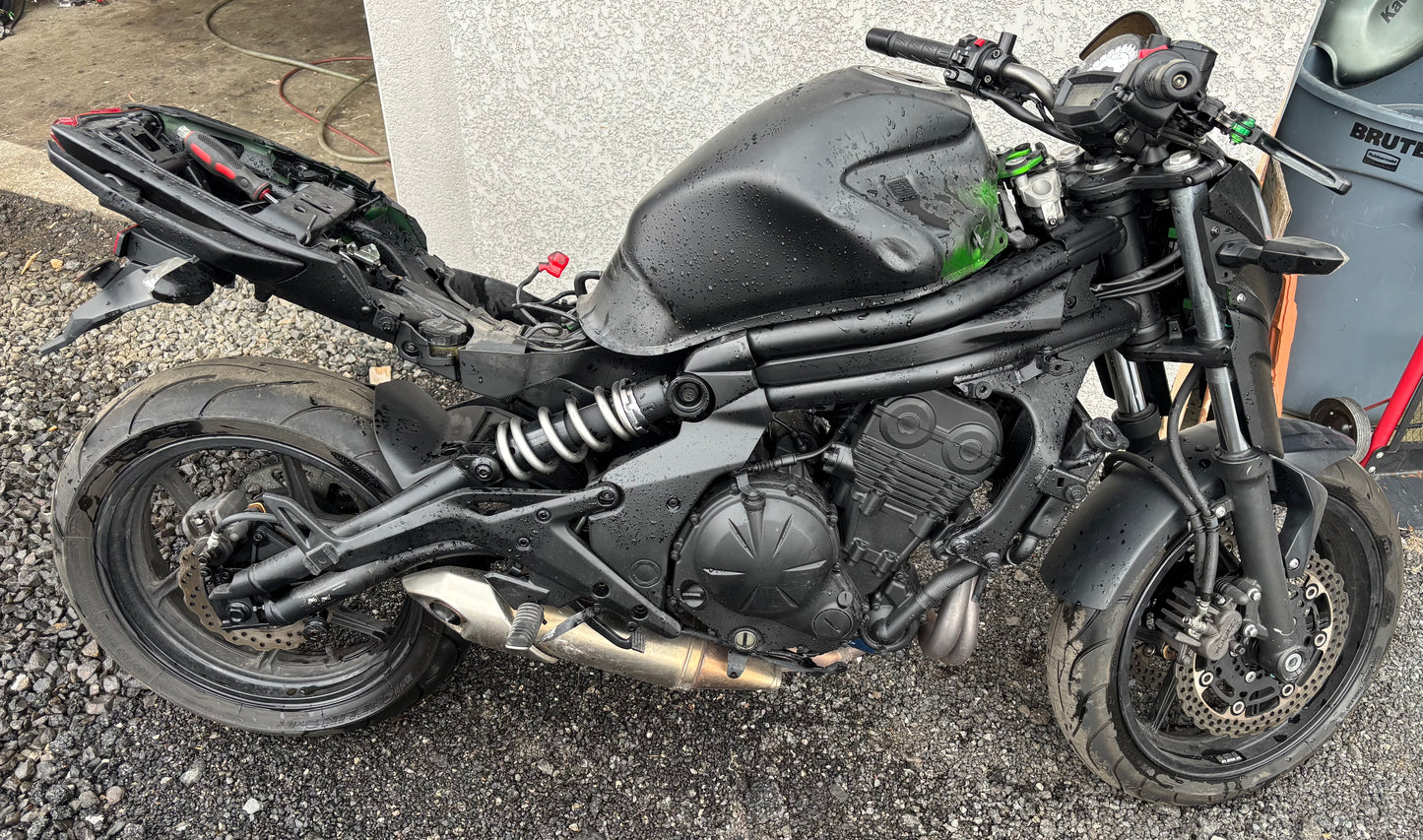 Kawasaki Er6n 2015
