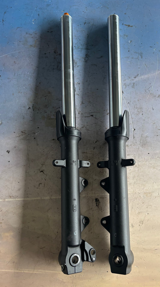 Fourche yamaha tracer 7 GT 700 2023-2024