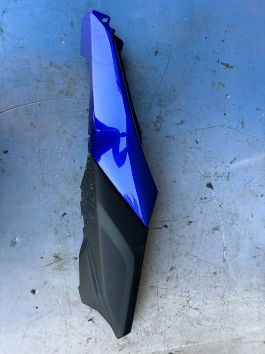 Carénage arrière gauche yamaha mt 07 mt07 2025