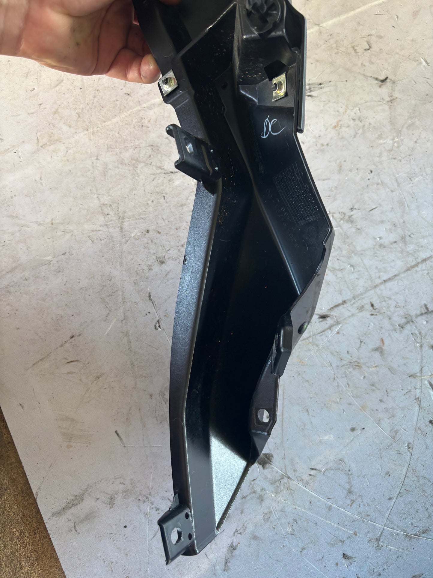 Carénage latérale arrière gauche yamaha tracer 700 2017-2024