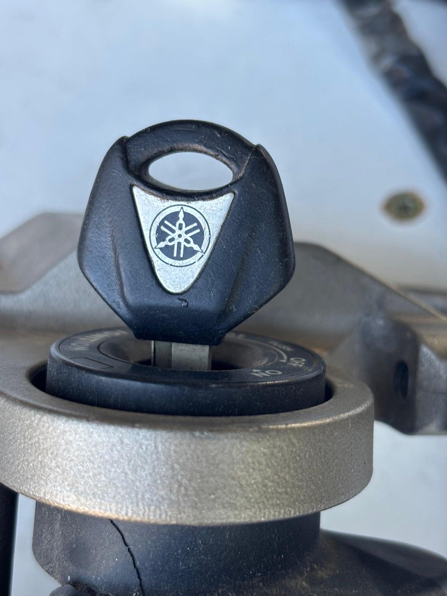 neiman 1 clé yamaha mt 09 2013-2016