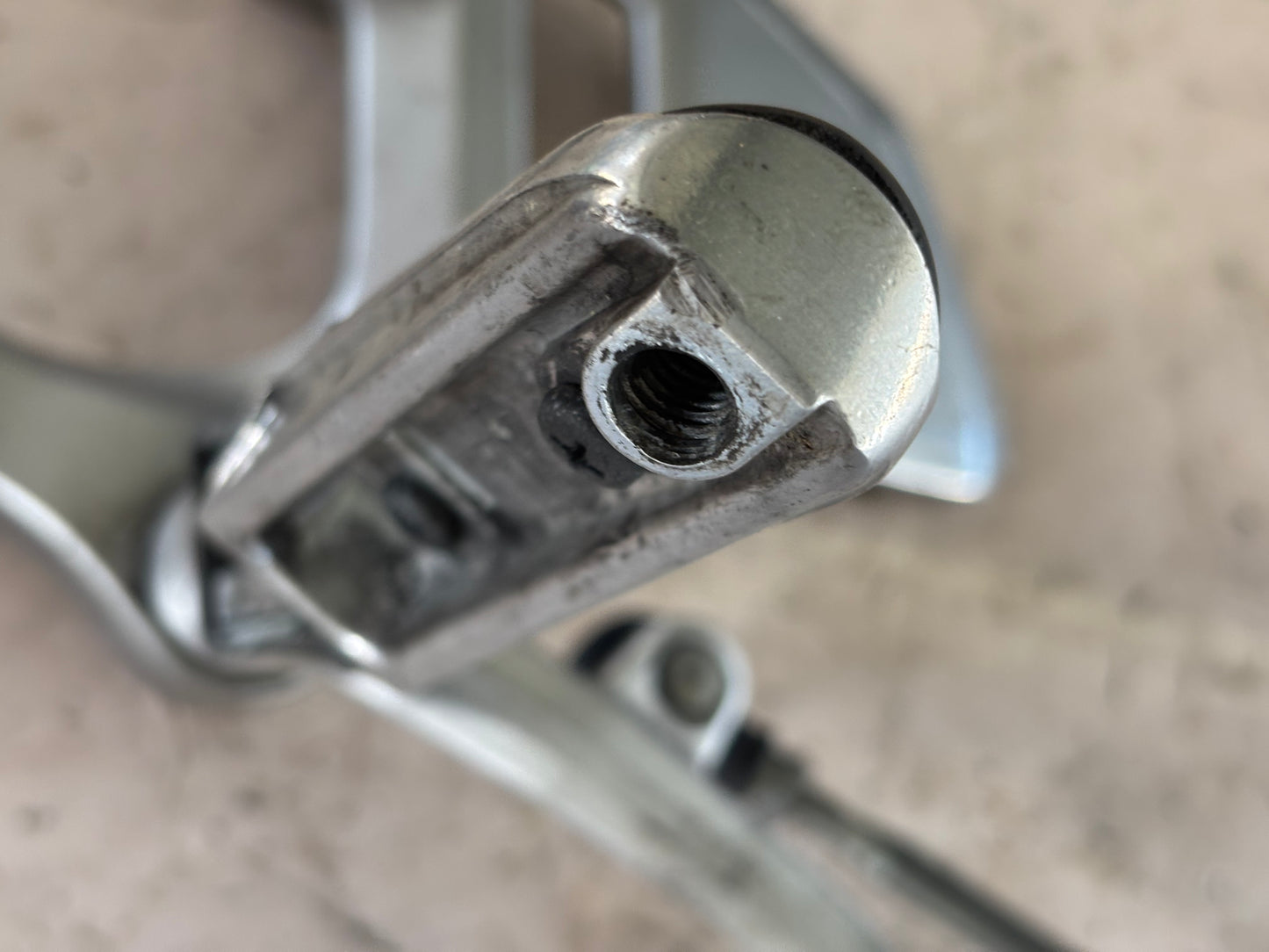 Sélecteur vitese gauche avec platine yamaha tracer 900 2015-2020