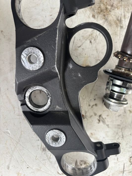 Té de fourche COMPLET yamaha mt 09 2013-2020
