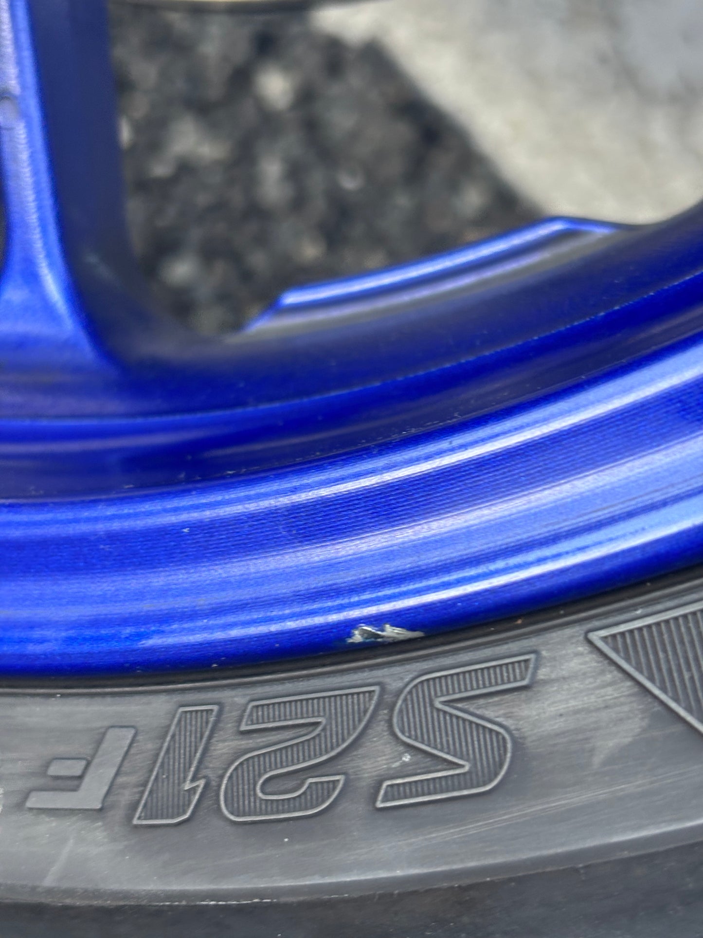 Roue jante disque avant arrière ABS Yamaha r7 2020/2024