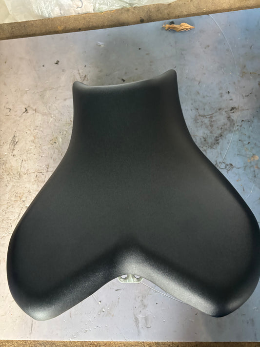 Selle conducteur Yamaha r7 2021-2024