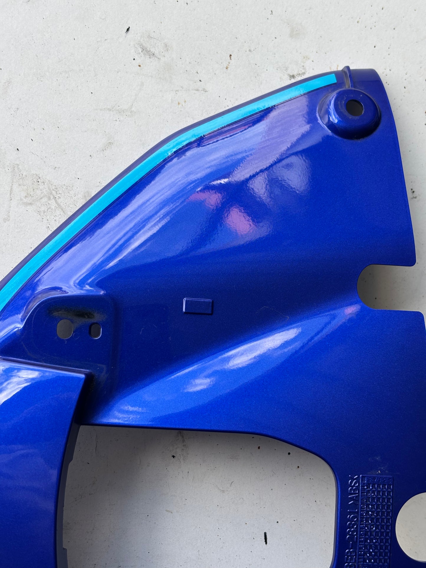 Lame sous phare Yamaha r7 2021-2024 BEBYC3600P0