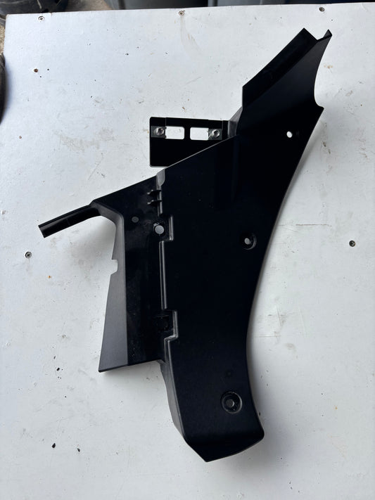 Carénage panneau fourche nue gauche Yamaha r7 2021-2024 BEB2836L0000
