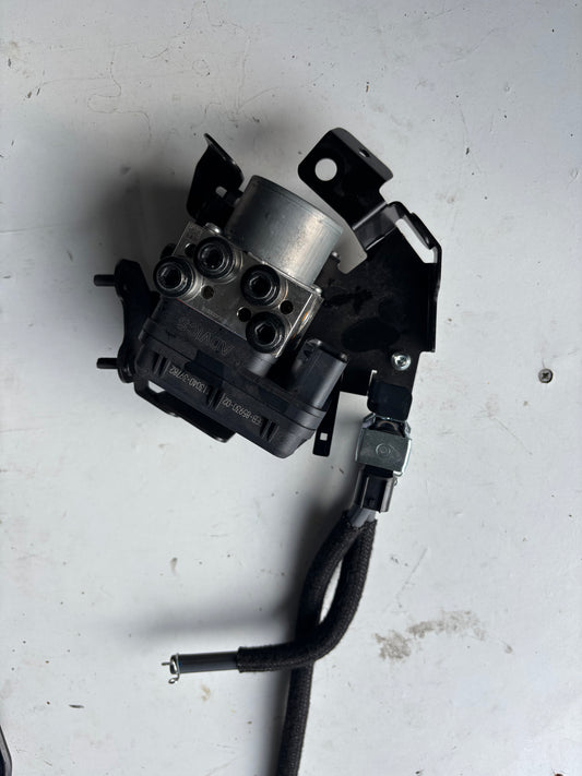 Bloc abs Yamaha r7 2021-2024 BEB-84930-02