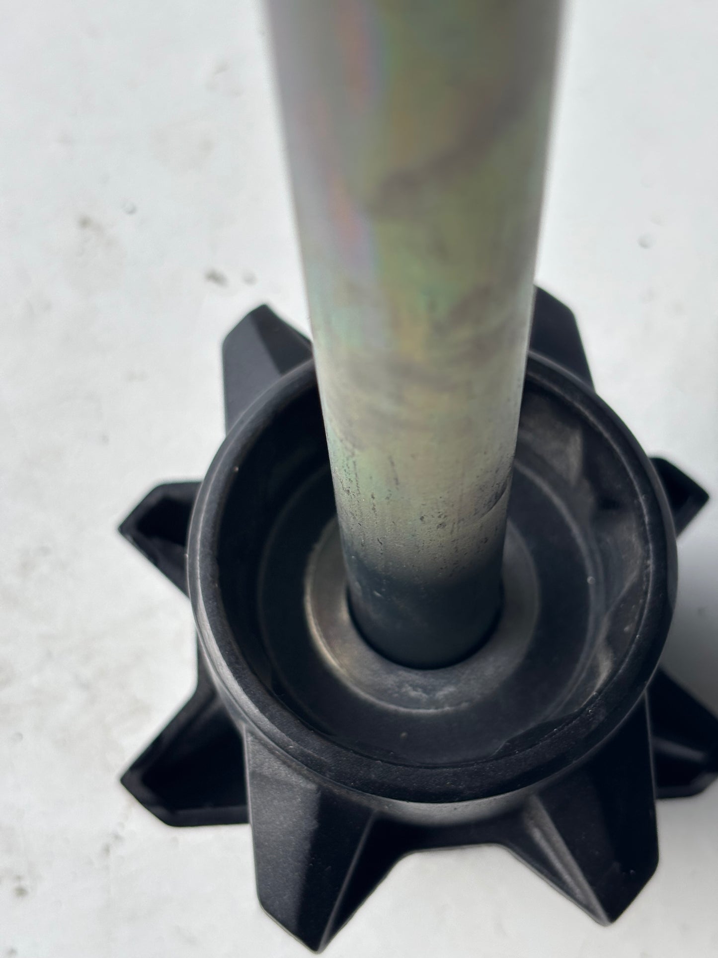 Axe roue arrière et protection tendeur chaîne  Yamaha r7 2021-2024