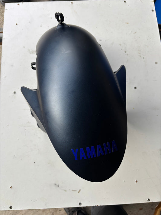 Garde boue avant Yamaha r7 2021-2024