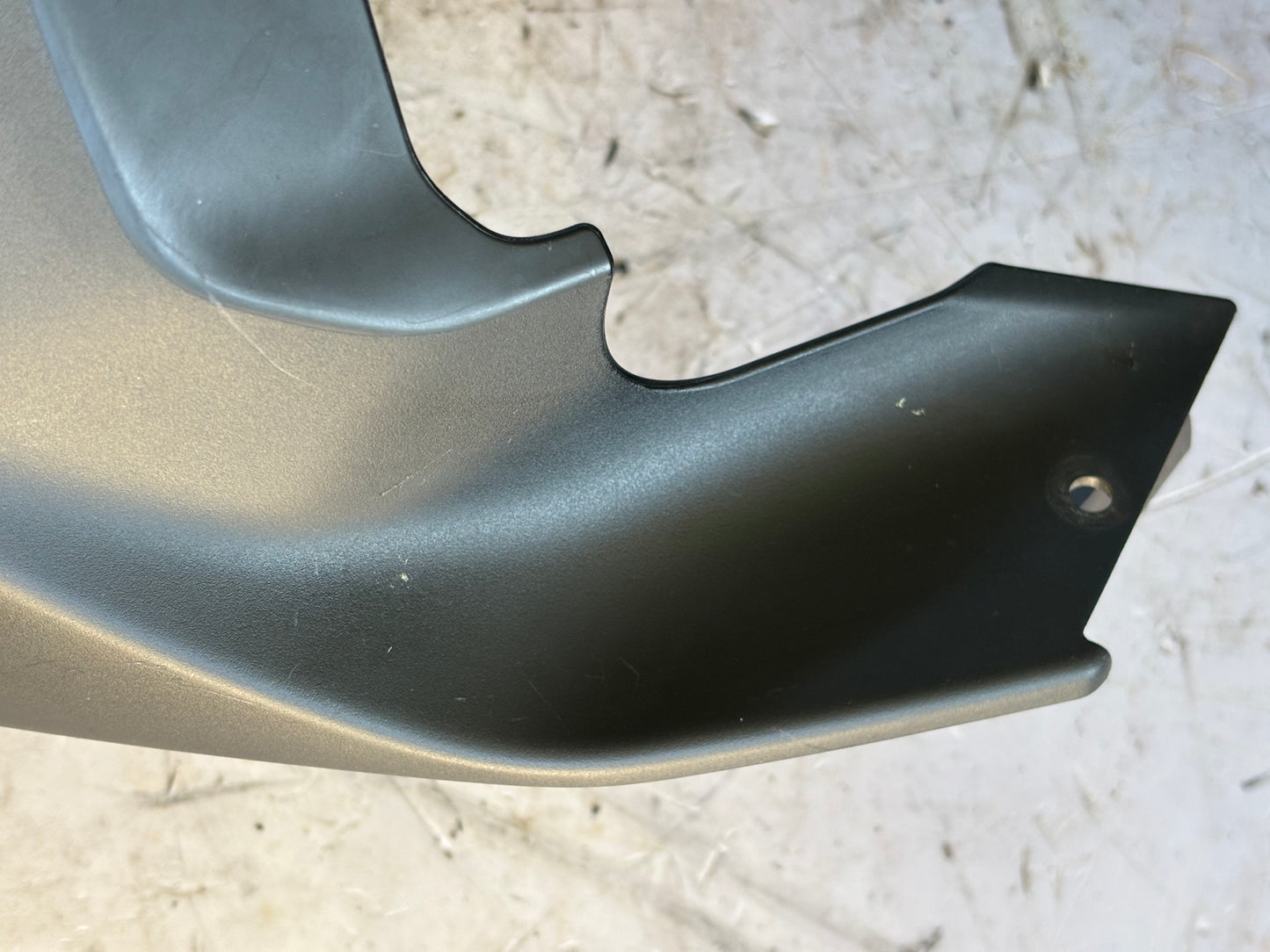Carénage centrale réservoir yamaha mt 07 2021-2024