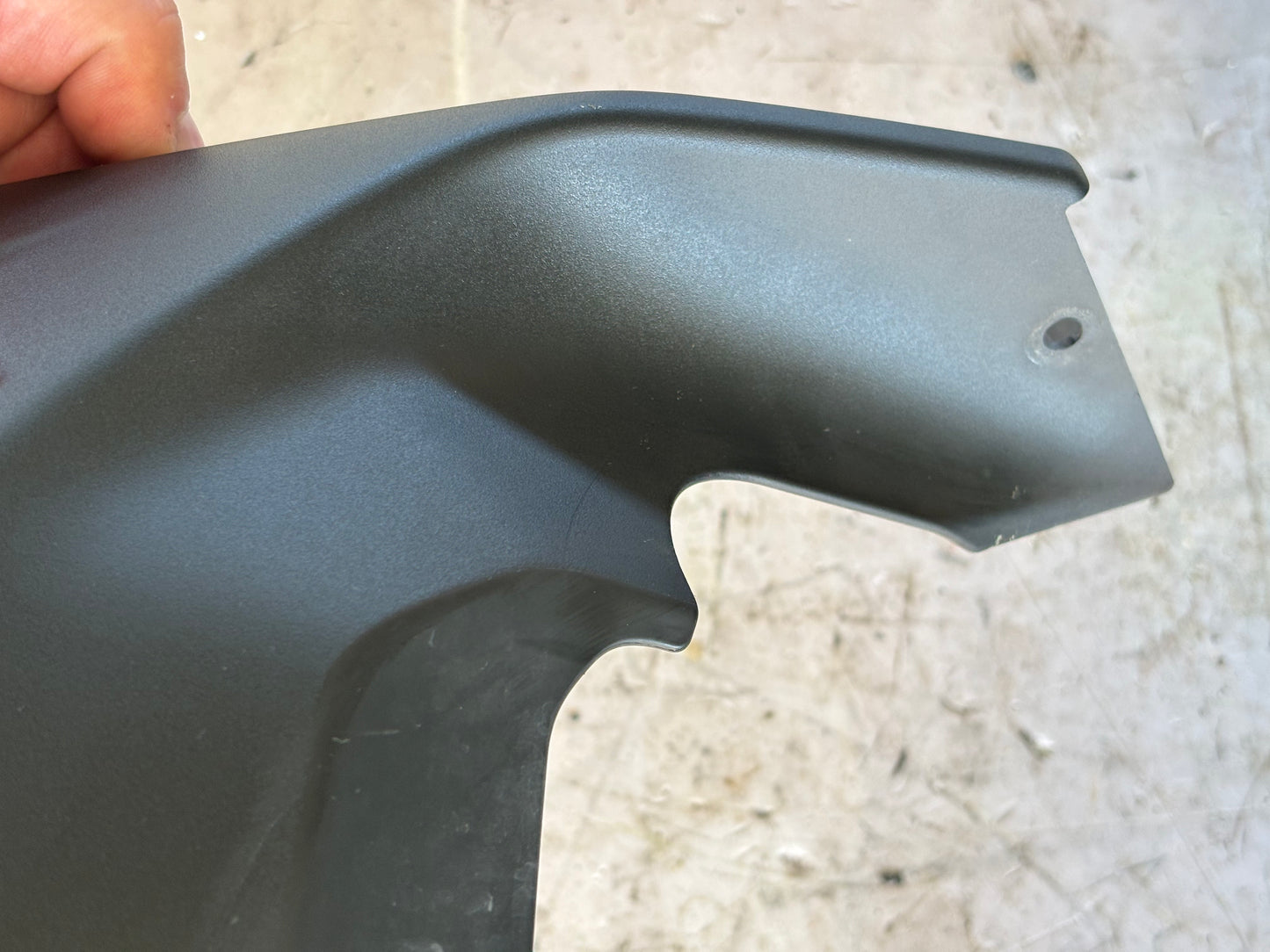 Carénage centrale réservoir yamaha mt 07 2021-2024