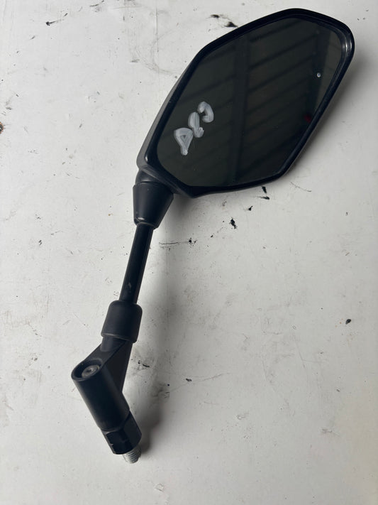 Rétroviseur droit yamaha Tracer / MT / XSR