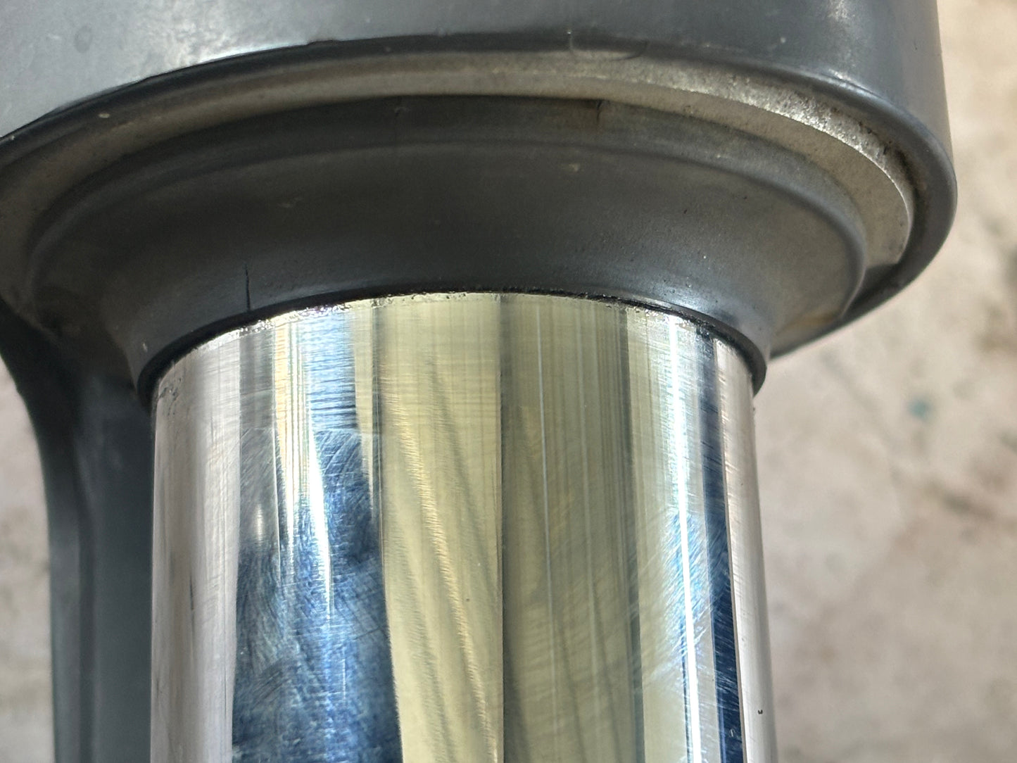Fourche Kawasaki Er6n sans ABS 2005/2008