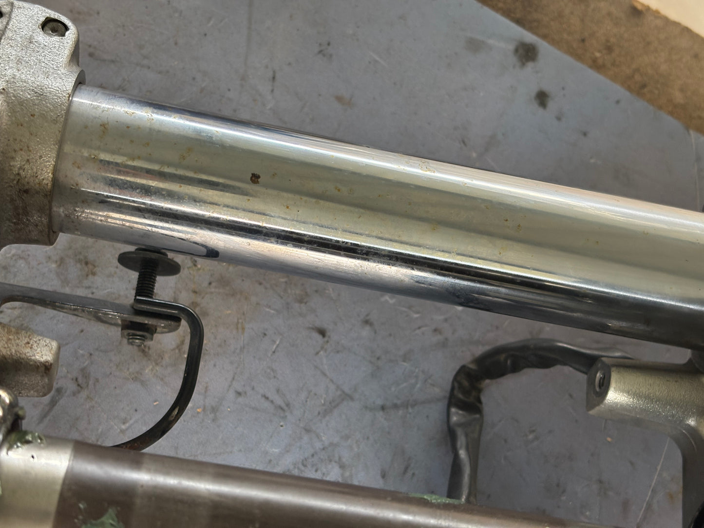 Fourche Kawasaki Er6n sans ABS 2005/2008