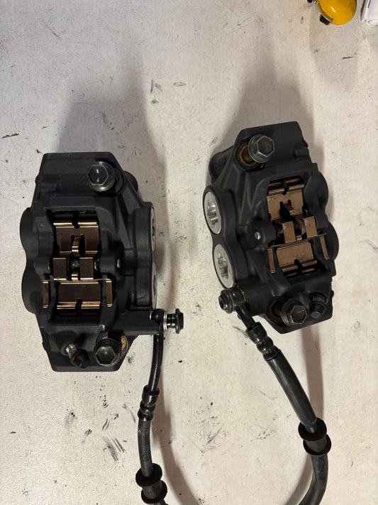 Étrier frein avant yamaha radial 108 mm mt07 2025