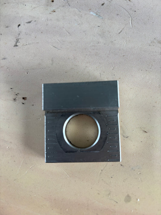 cale réglage tension chaîne axe roue arrière  mt09 mt09 yamaha