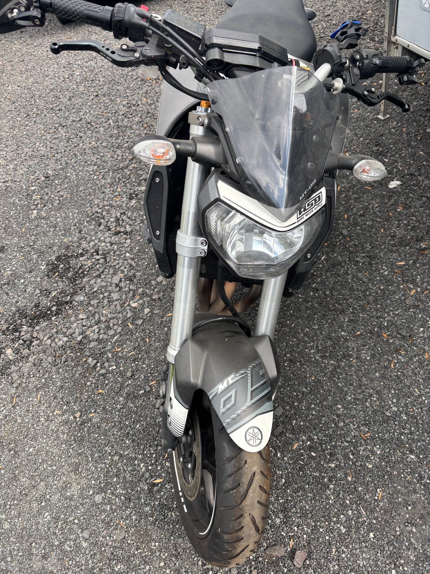 Mt09 2015 toutes pièces disponible