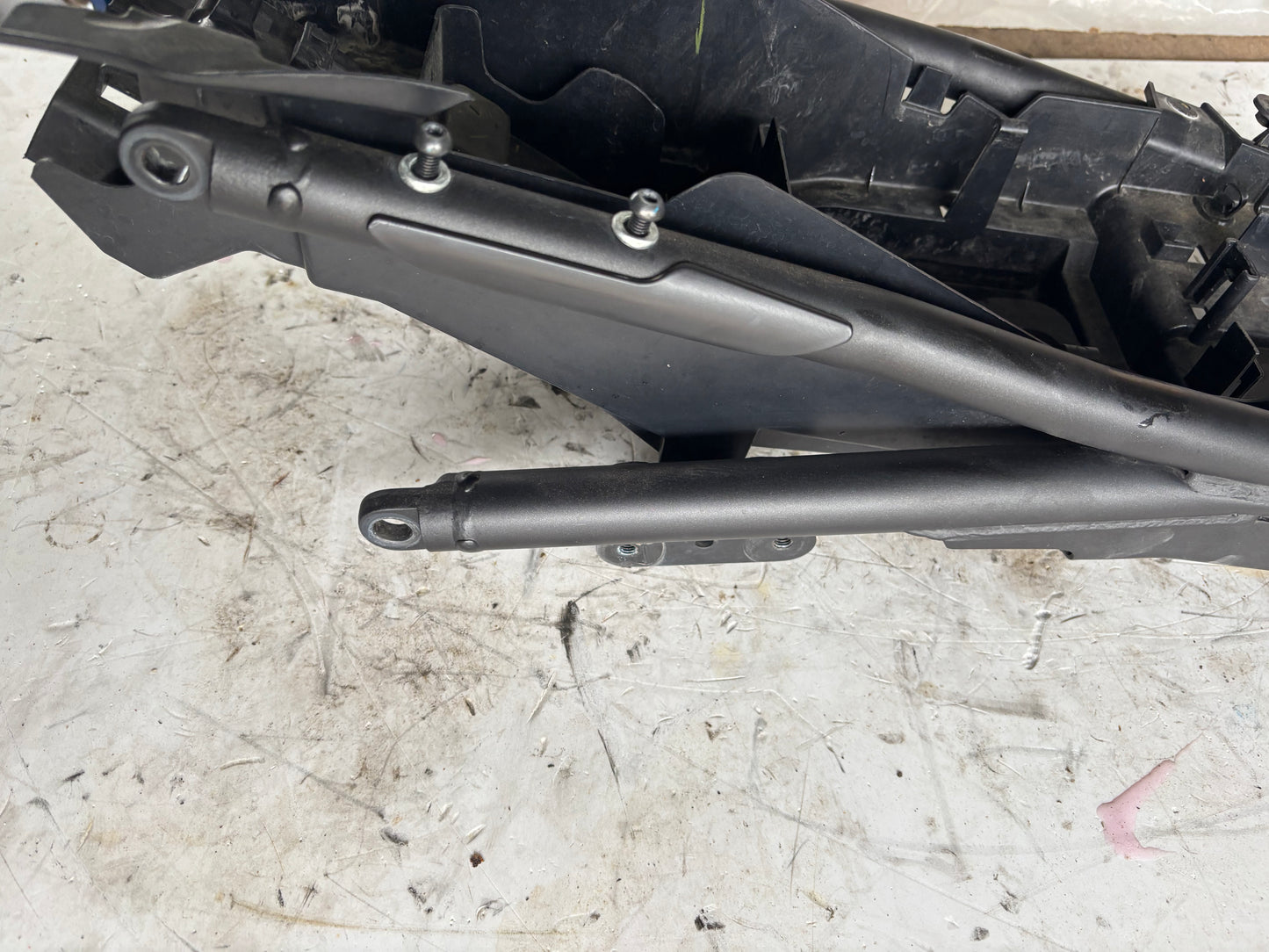 Boucle bâti arrière yamaha mt 09 2013/2016