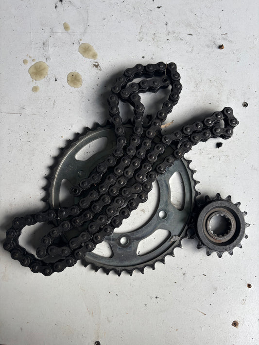 Kit chaine mt07 yamaha mt07 2014/2024